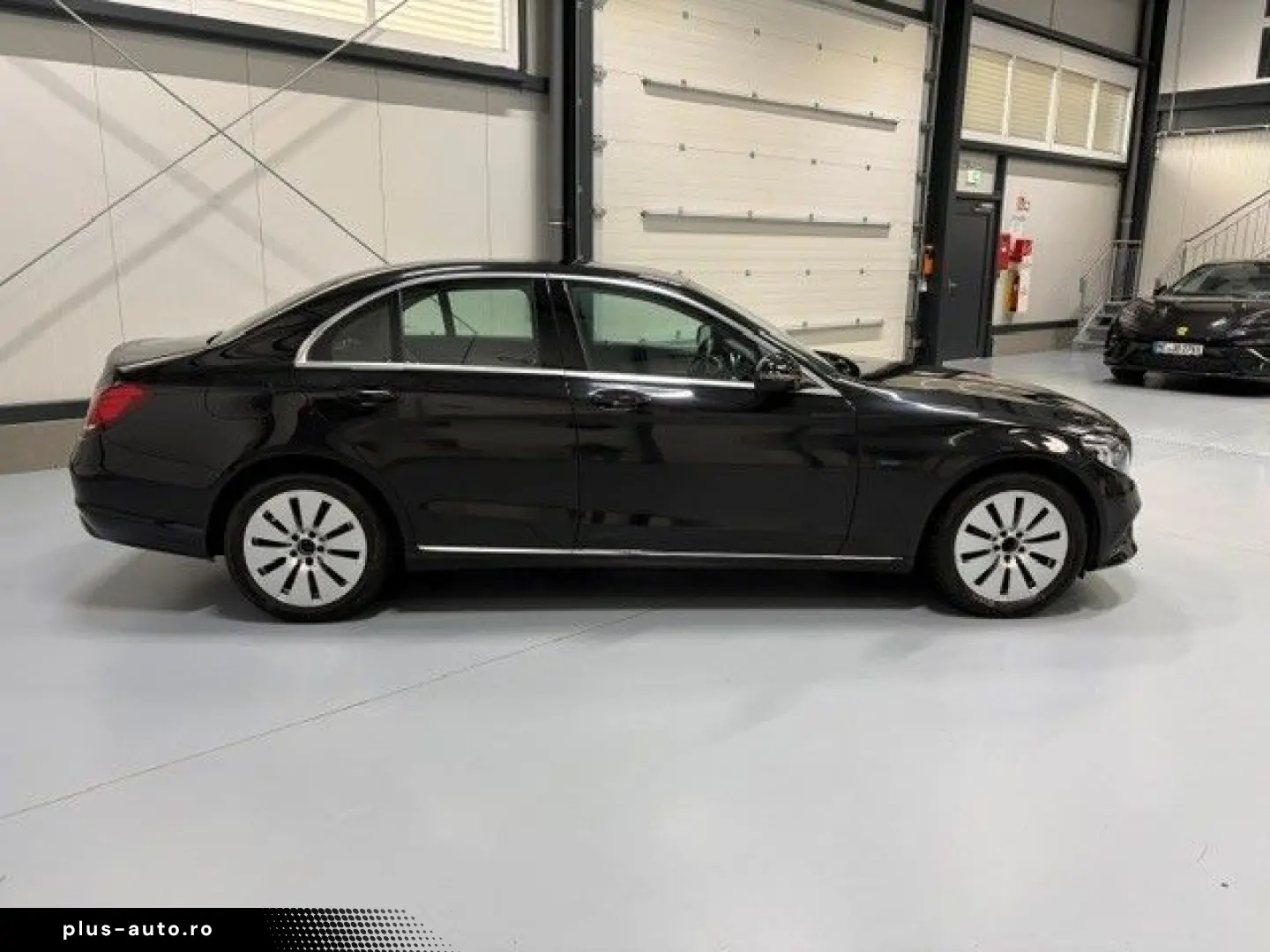 MERCEDES-BENZ C 300 e - LED  Sitzheizung  Klimaautomatik