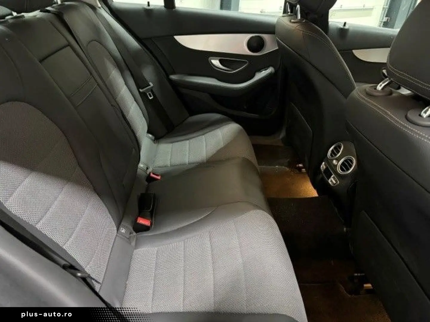 MERCEDES-BENZ C 300 e - LED  Sitzheizung  Klimaautomatik