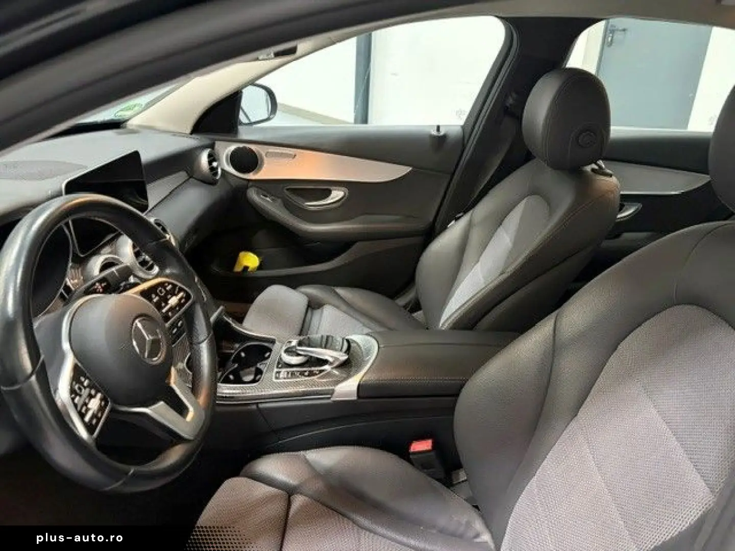MERCEDES-BENZ C 300 e - LED  Sitzheizung  Klimaautomatik