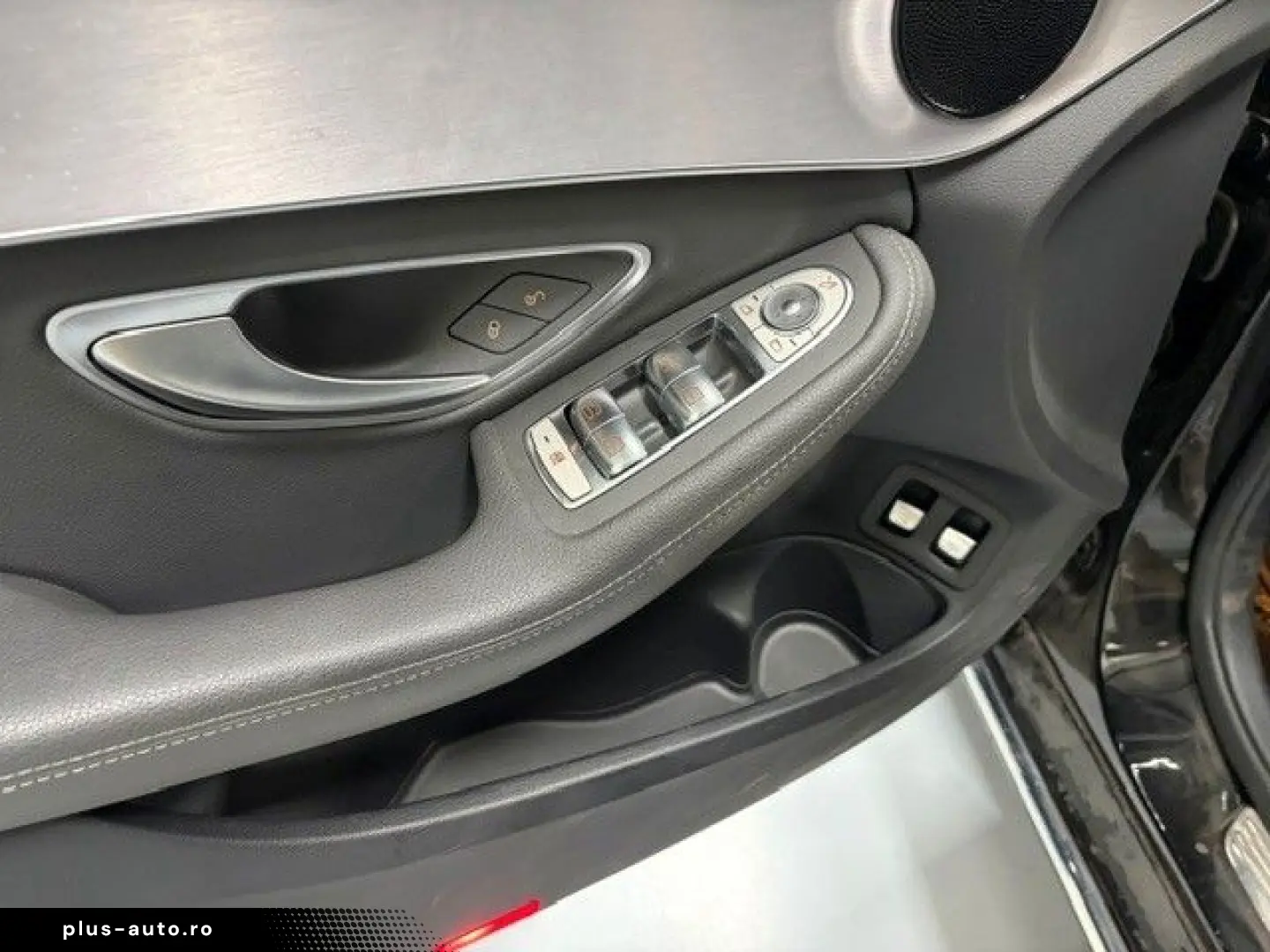 MERCEDES-BENZ C 300 e - LED  Sitzheizung  Klimaautomatik