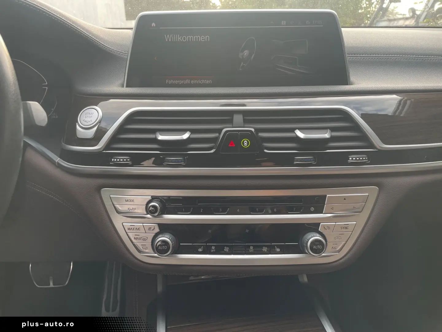 BMW 730 d xDrive Alcantara Head-Up Soft-Close Nappa