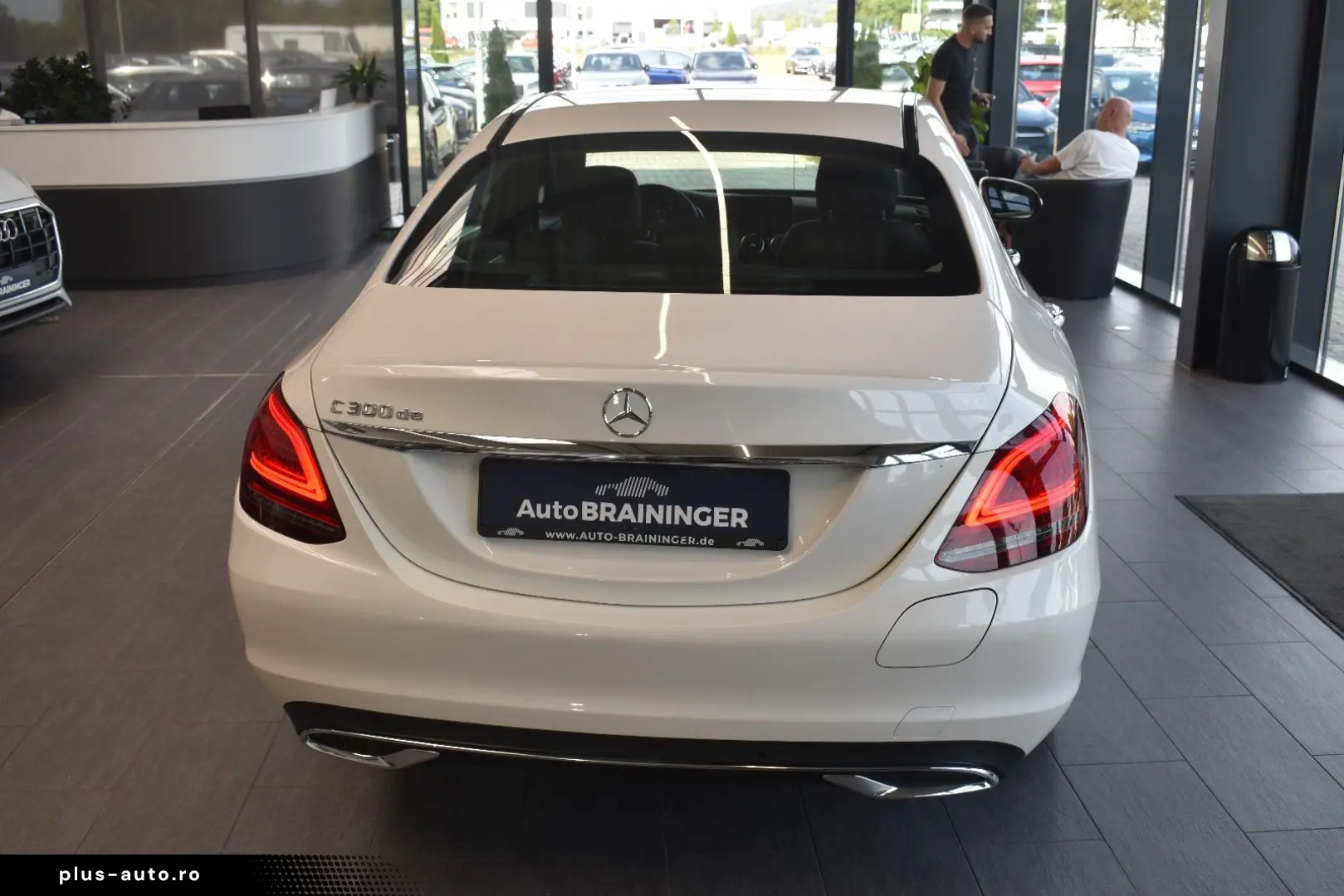 MERCEDES-BENZ C 300de Limousine Avantgarde 9G-tronic LED