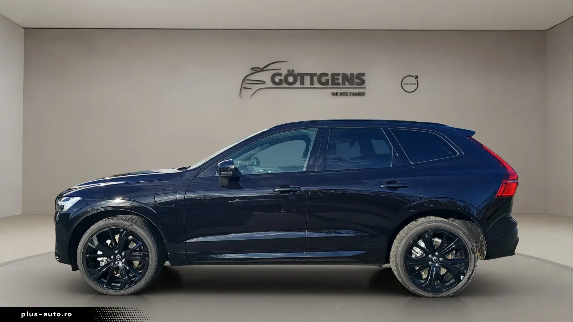 Volvo XC60 T8 AWD Plus Black Edition HARMAN KARDON