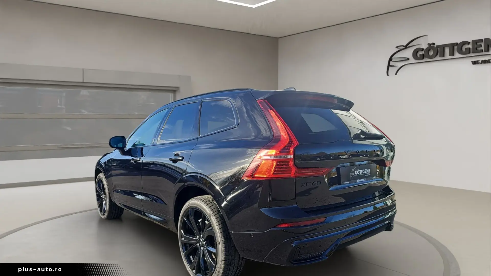 Volvo XC60 T8 AWD Plus Black Edition HARMAN KARDON