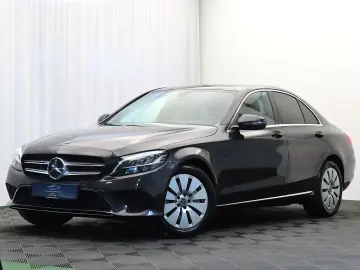 MERCEDES-BENZ C 300 DE Limousine Avantgarde  AHK   LED