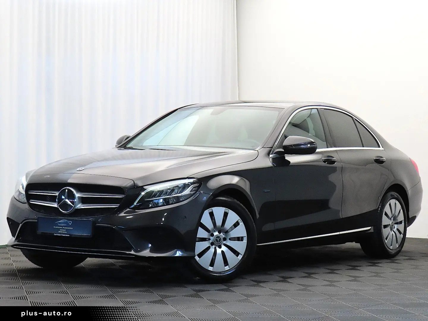 MERCEDES-BENZ C 300 DE Limousine Avantgarde  AHK   LED