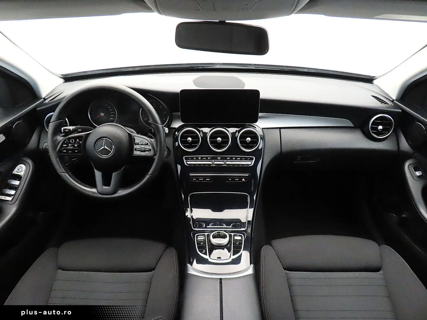 MERCEDES-BENZ C 300 DE Limousine Avantgarde  AHK   LED