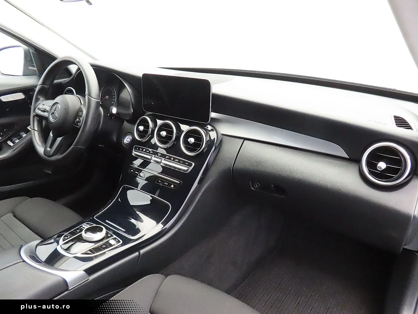 MERCEDES-BENZ C 300 DE Limousine Avantgarde  AHK   LED