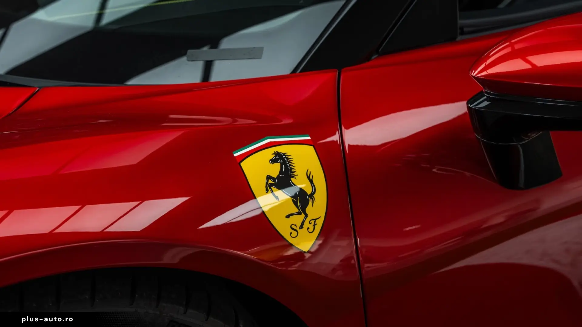 Ferrari SF90 Spider  CARBON FIBER EXTERIOR