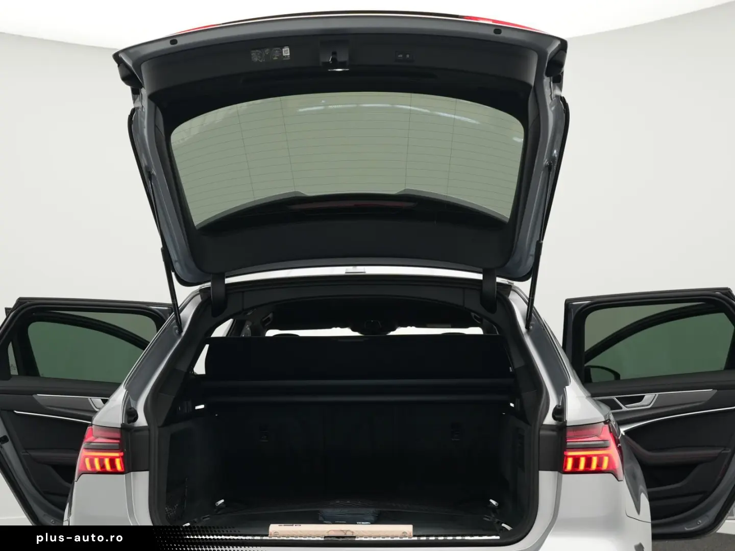 AUDI RS 6 Avant TFSI quattro  MATRIX StHz V-MAX 280