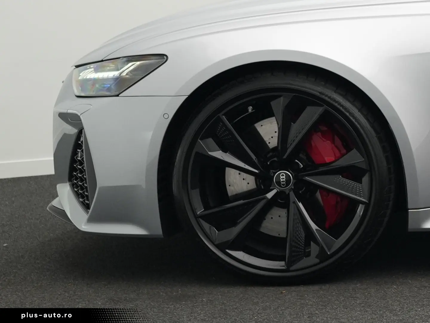 AUDI RS 6 Avant TFSI quattro  MATRIX StHz V-MAX 280