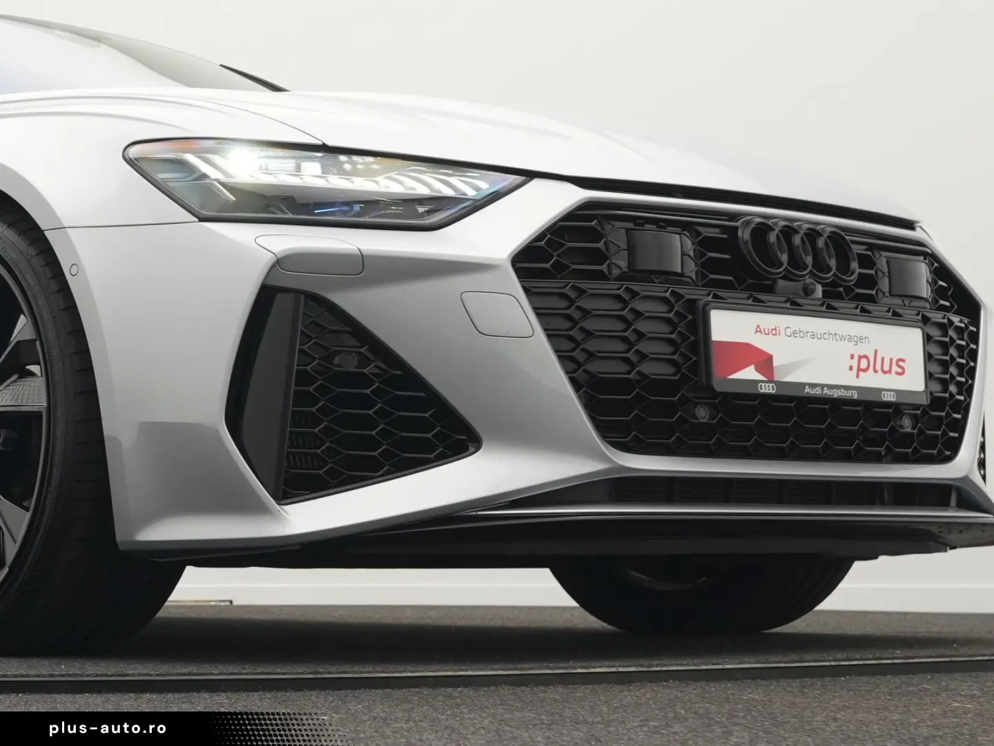 AUDI RS 6 Avant TFSI quattro  MATRIX StHz V-MAX 280