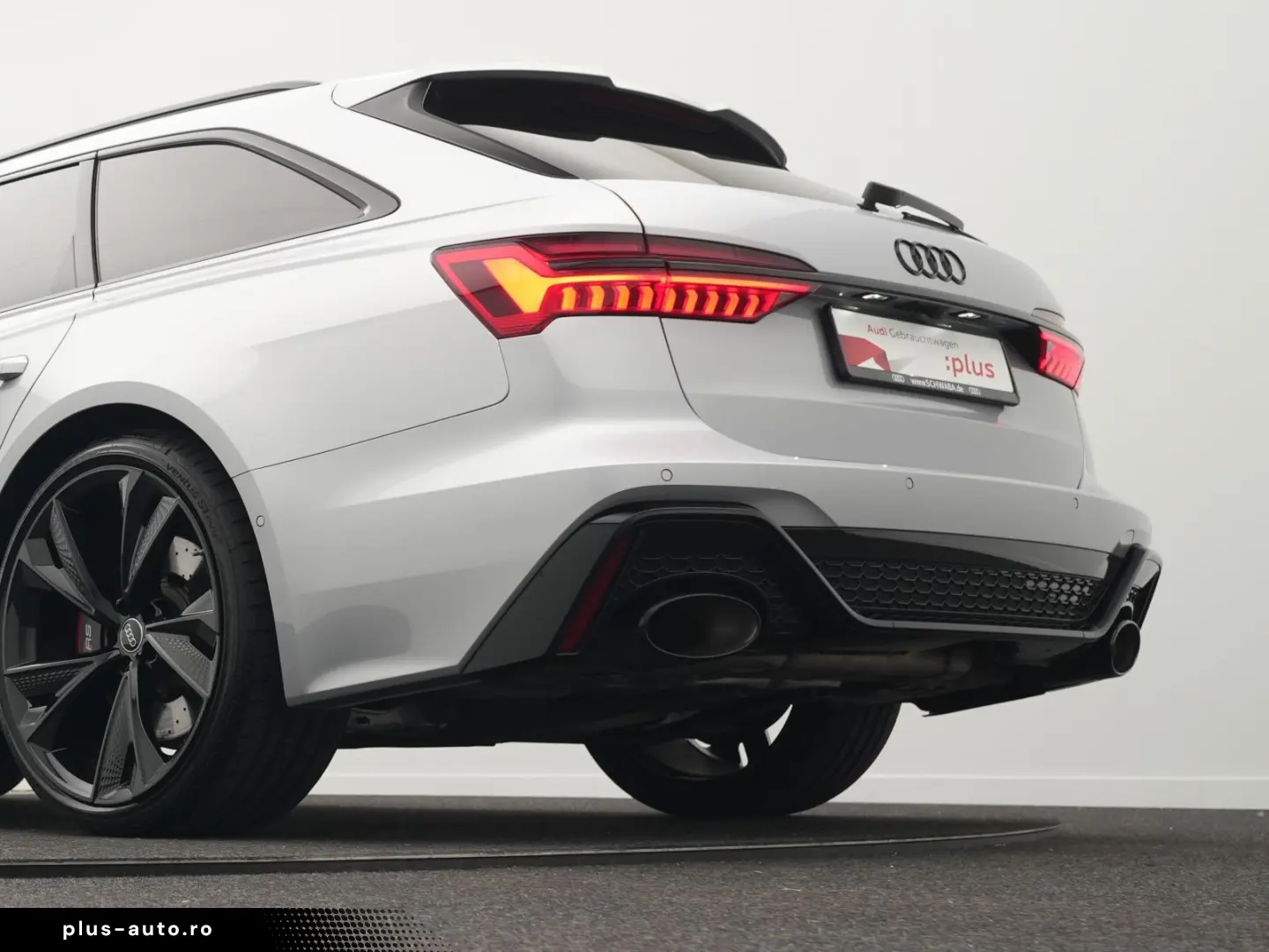 AUDI RS 6 Avant TFSI quattro  MATRIX StHz V-MAX 280