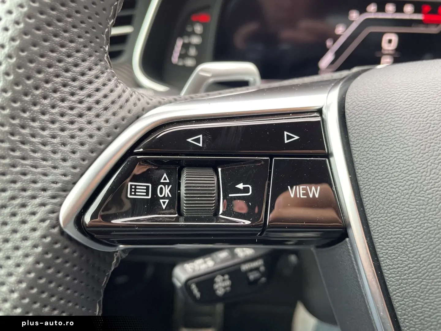AUDI RS6 Avant TFSI tiptronic quattro  HeadUp Panodac