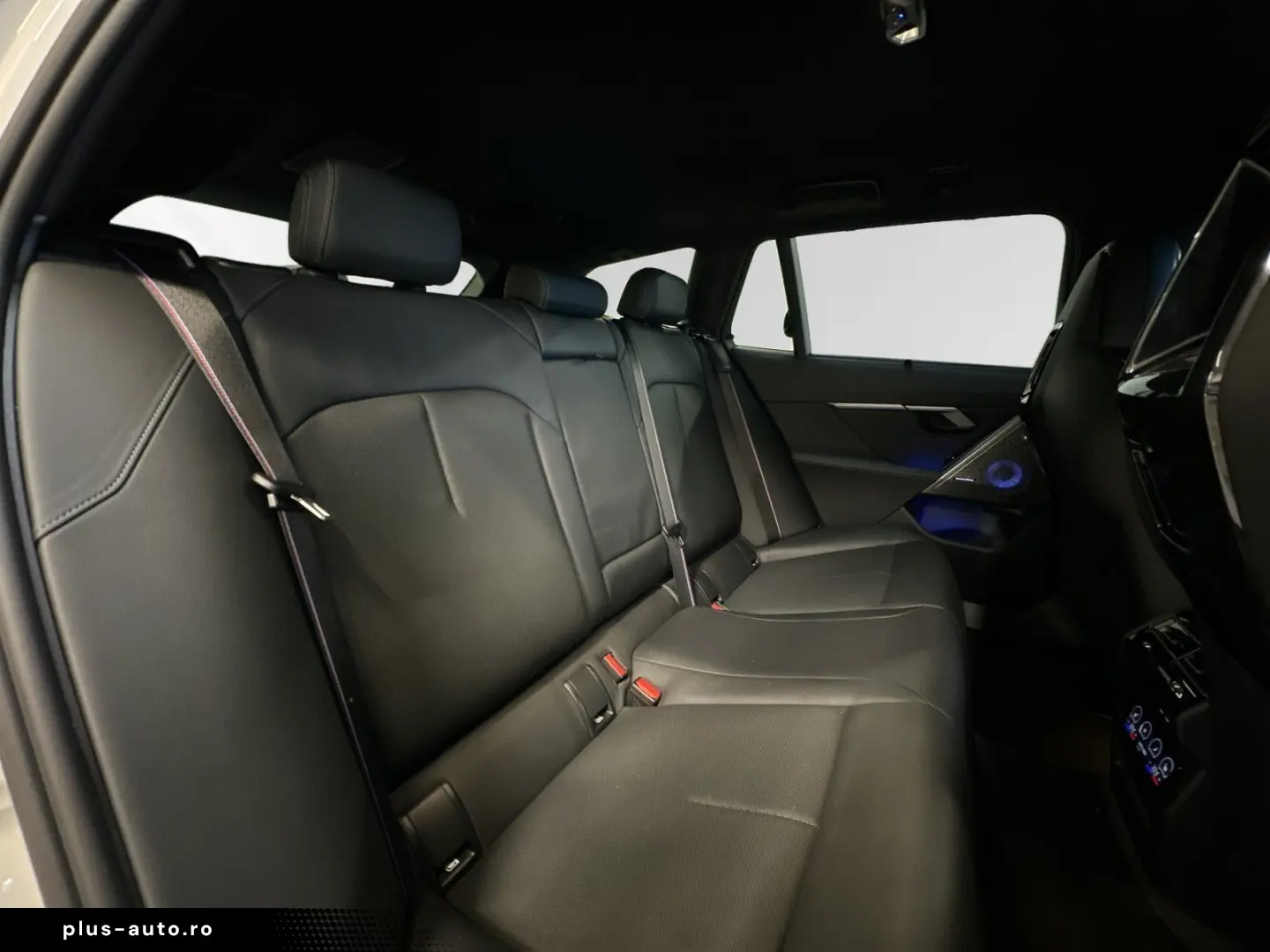 BMW M5 Touring DA&PA-Prof. Bowers&Wilkins Head-Up