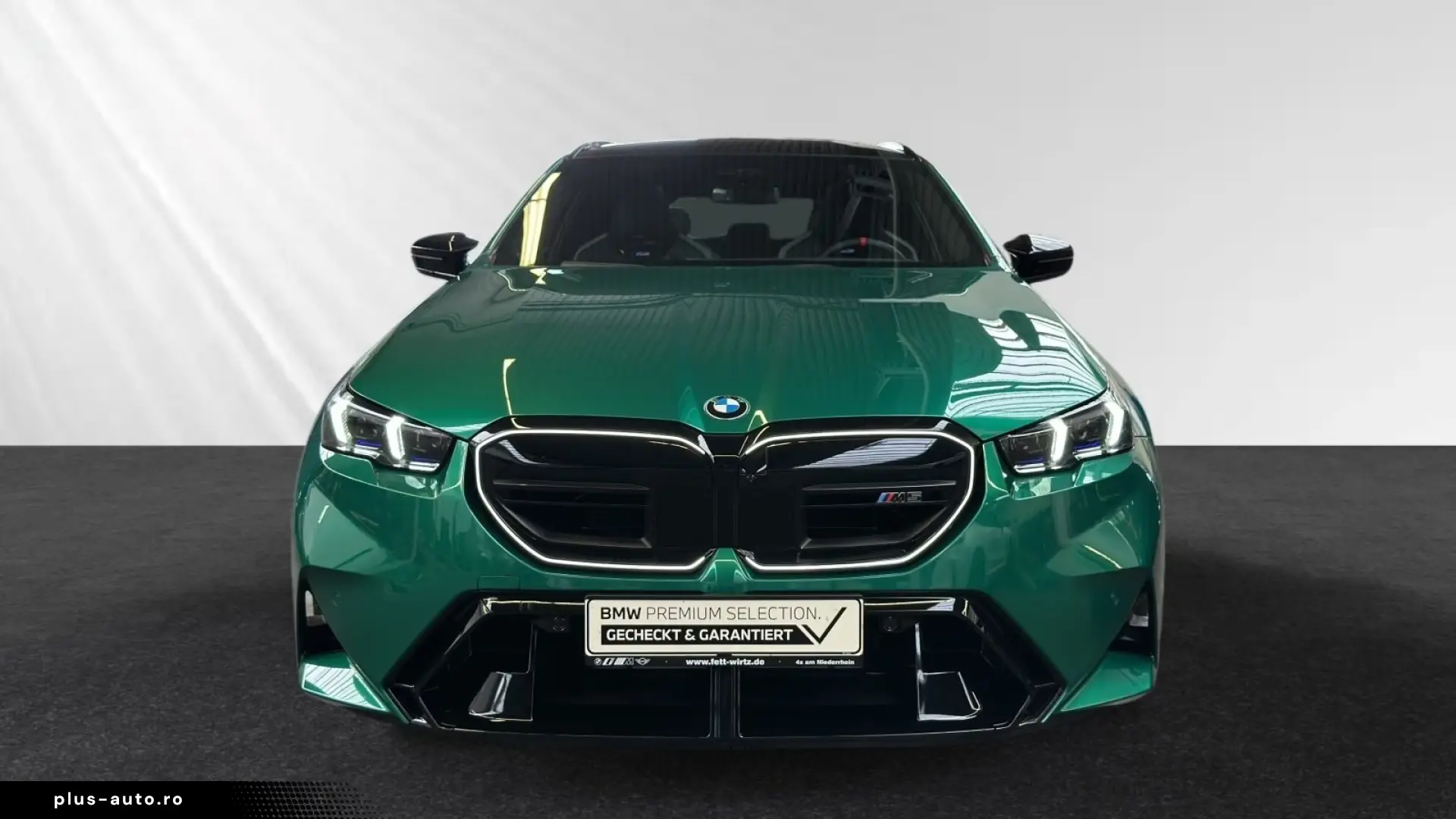 BMW M5 Touring  - Livrare imediata !