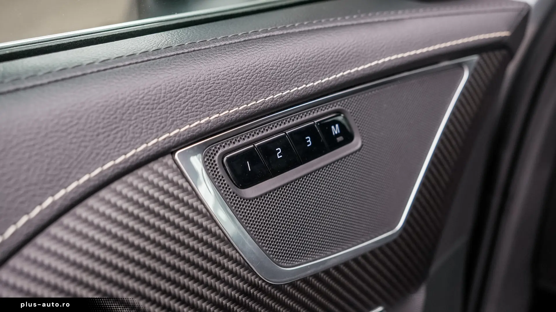 Volvo XC90 D5 AWD R-Design
