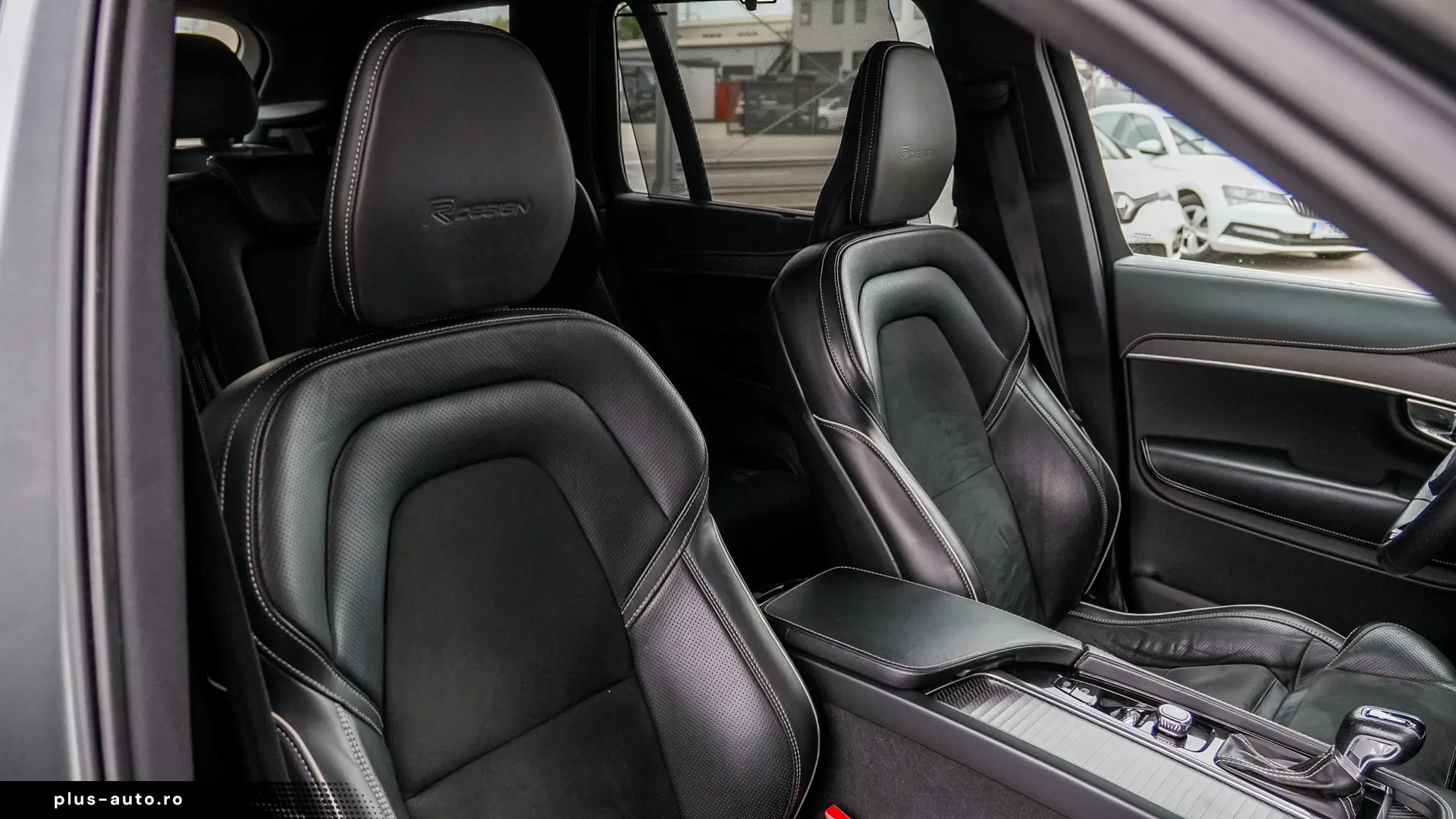 Volvo XC90 D5 AWD R-Design