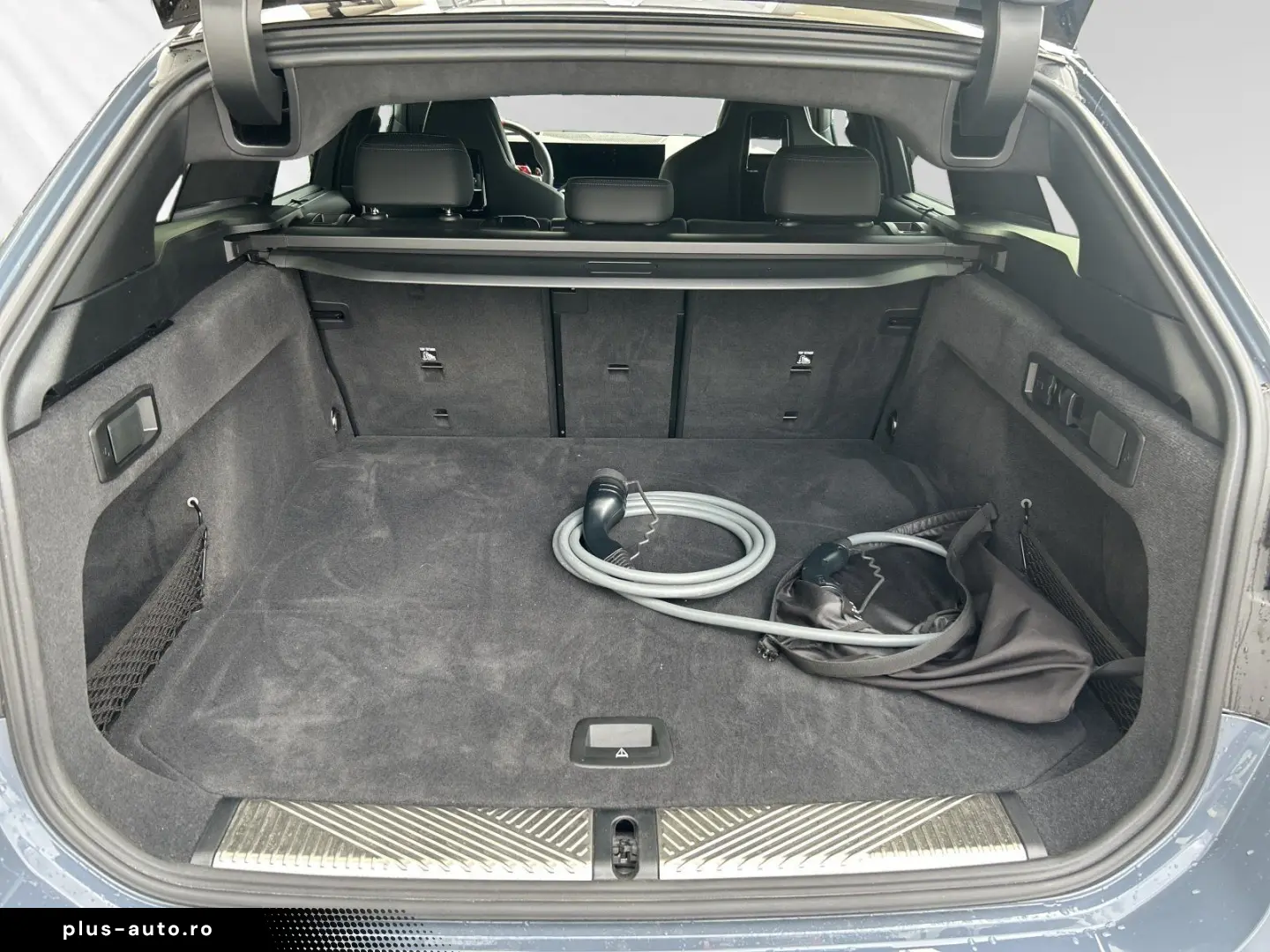 BMW M5 Touring B&W DA&PAProf. Head-Up AHK