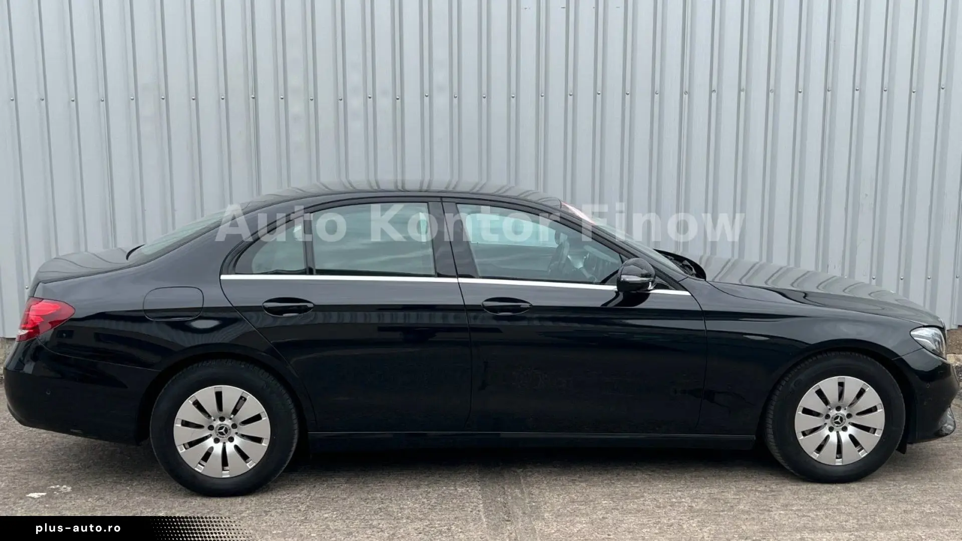 Mercedes-Benz E 220 d Avantgarde W213 DISTRONIC PLUS