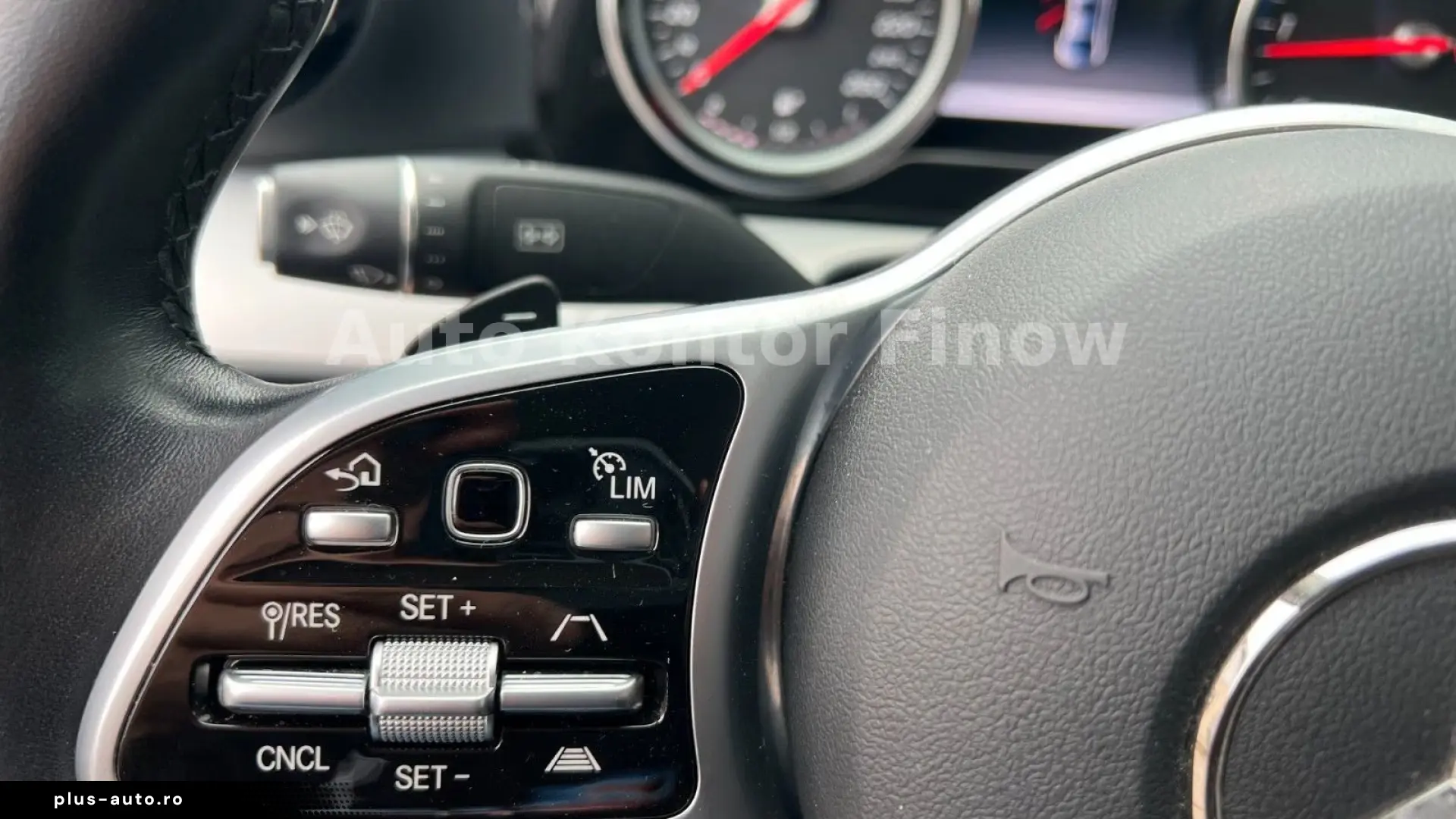 Mercedes-Benz E 220 d Avantgarde W213 DISTRONIC PLUS