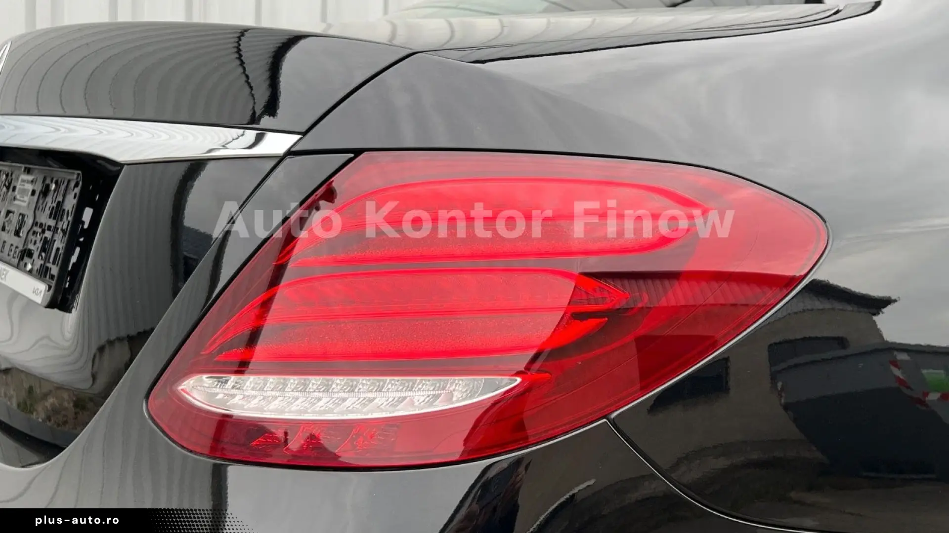 Mercedes-Benz E 220 d Avantgarde W213 DISTRONIC PLUS