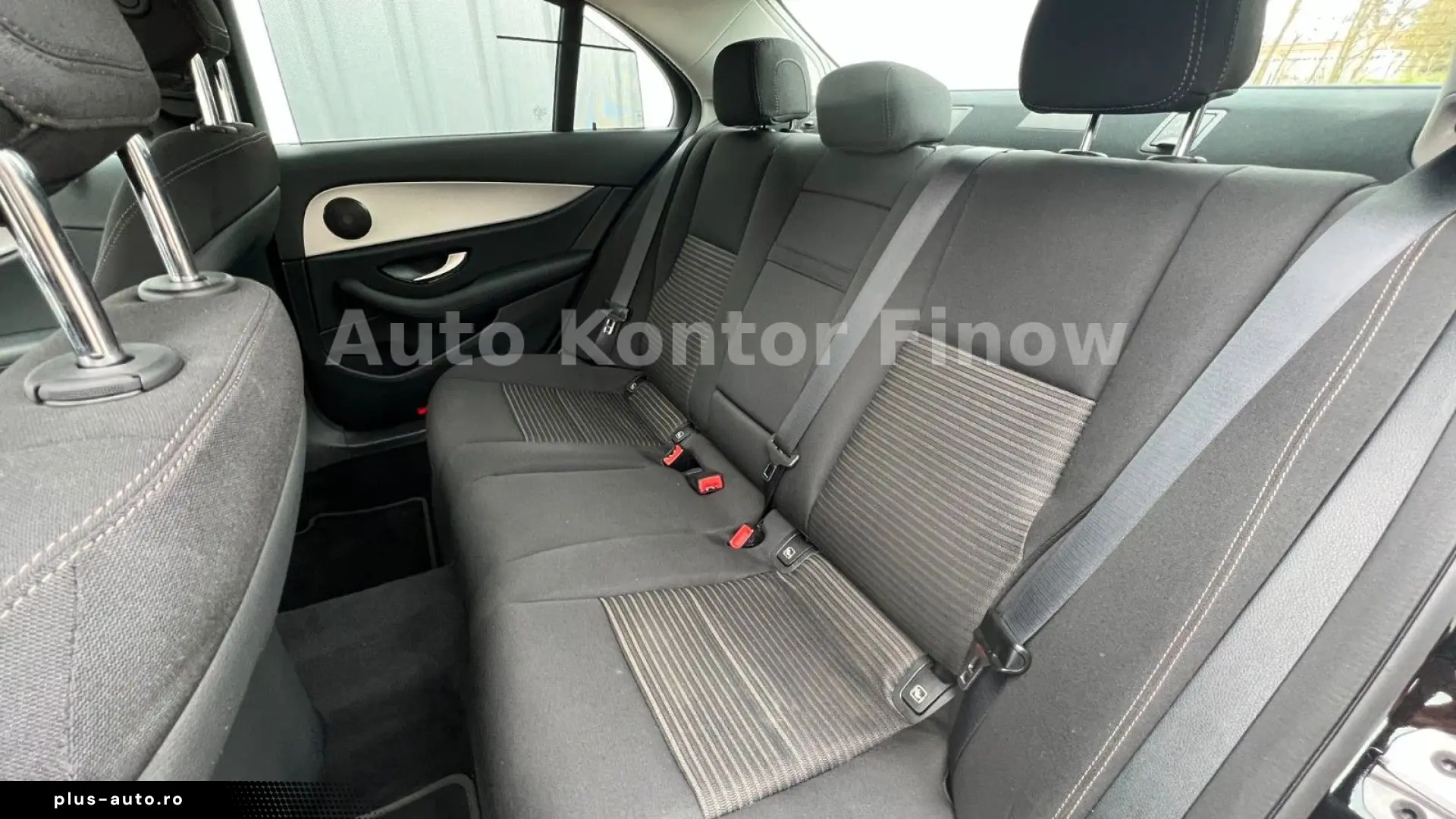 Mercedes-Benz E 220 d Avantgarde W213 DISTRONIC PLUS