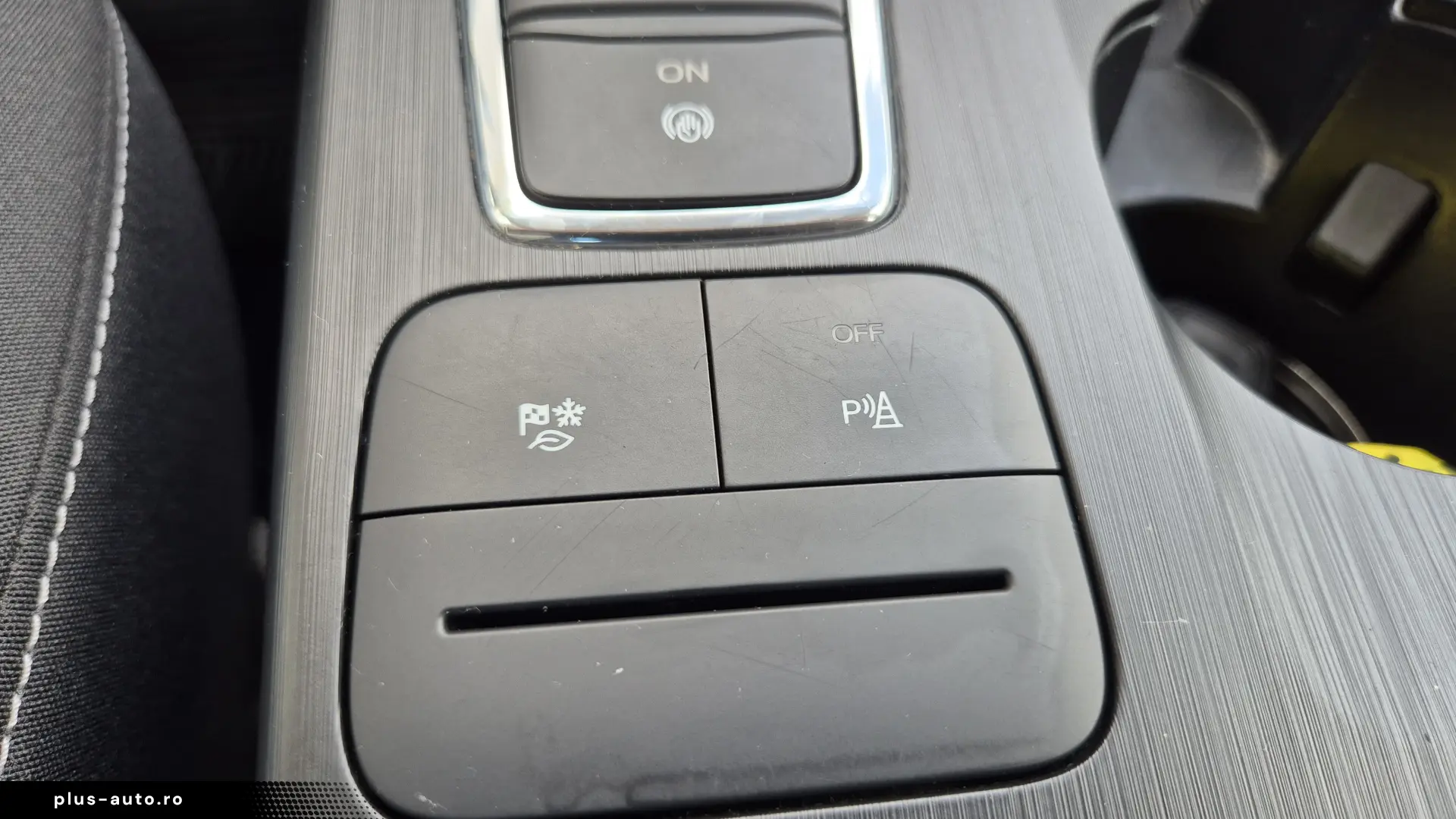 Ford Kuga 2.5 Duratec FHEV FWD Titanium