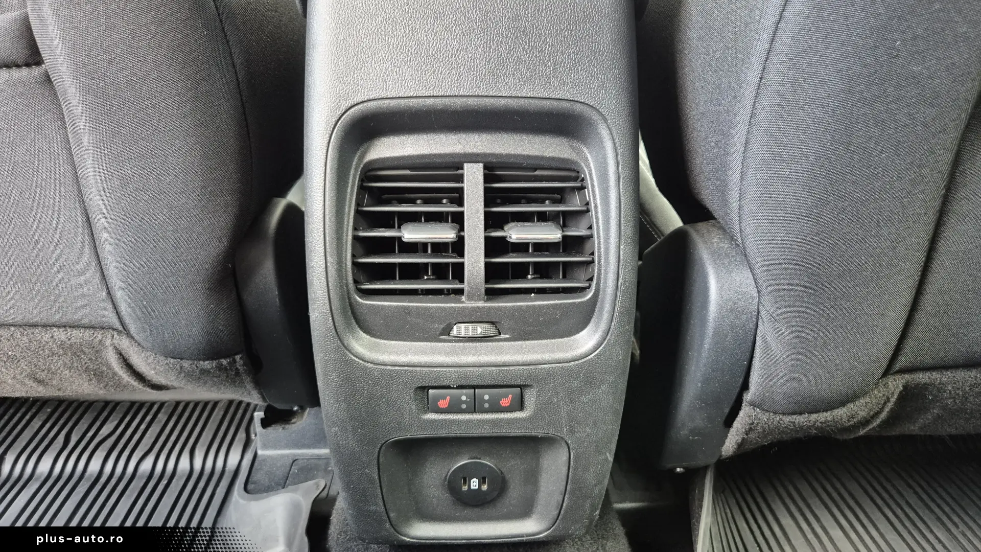 Ford Kuga 2.5 Duratec FHEV FWD Titanium