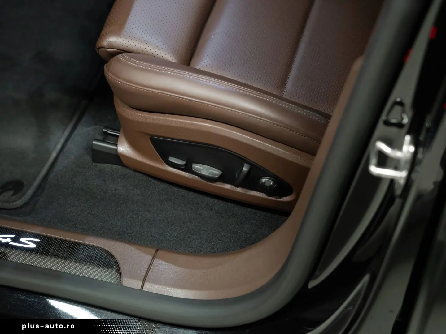 PORSCHE Macan 4S BOSE PASM Sport Chrono InnoDrive Pano