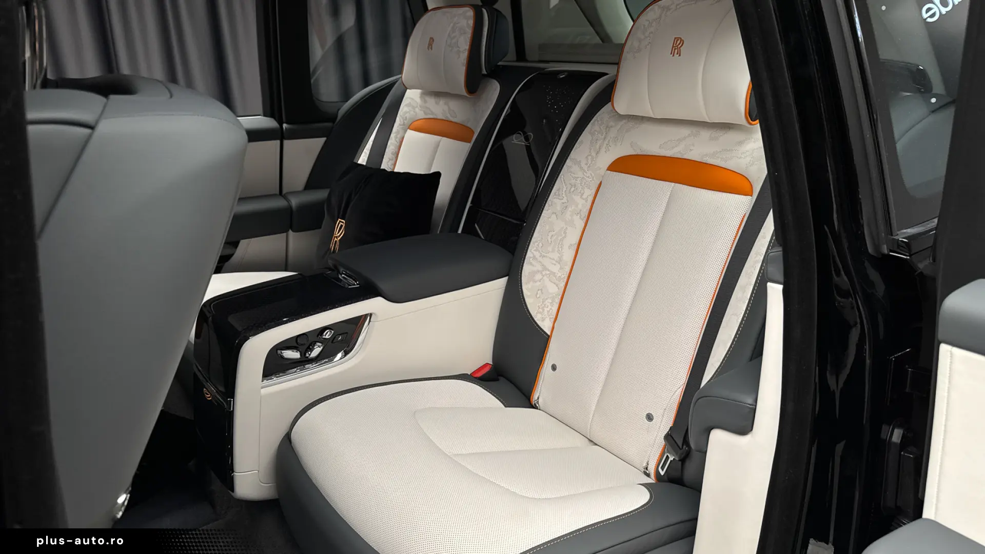 NEW 2026 ROLLS-ROYCE CULLINAN BLACK BADGE