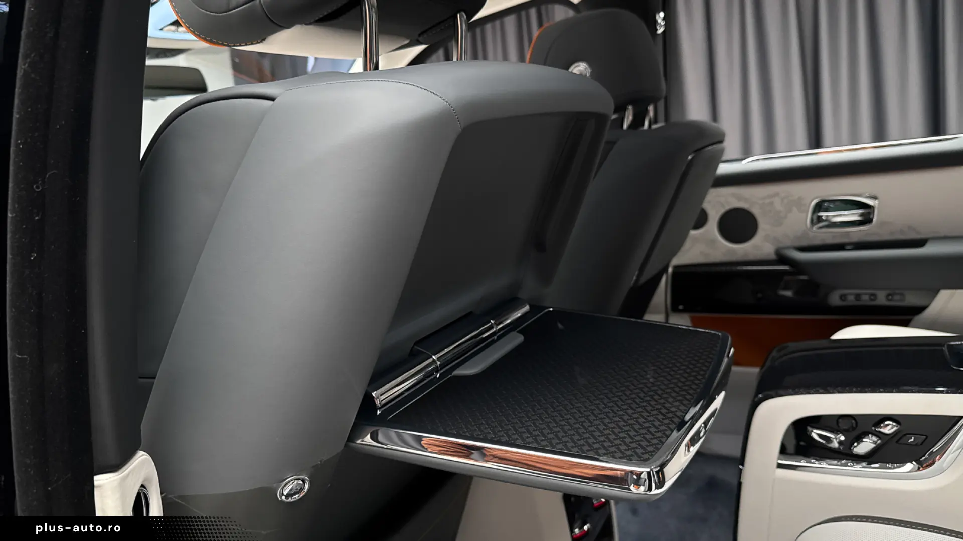 NEW 2026 ROLLS-ROYCE CULLINAN BLACK BADGE