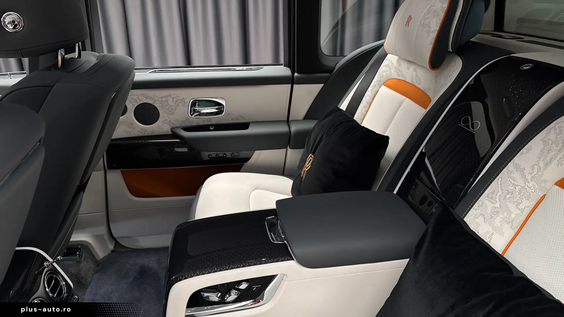 NEW 2026 ROLLS-ROYCE CULLINAN BLACK BADGE