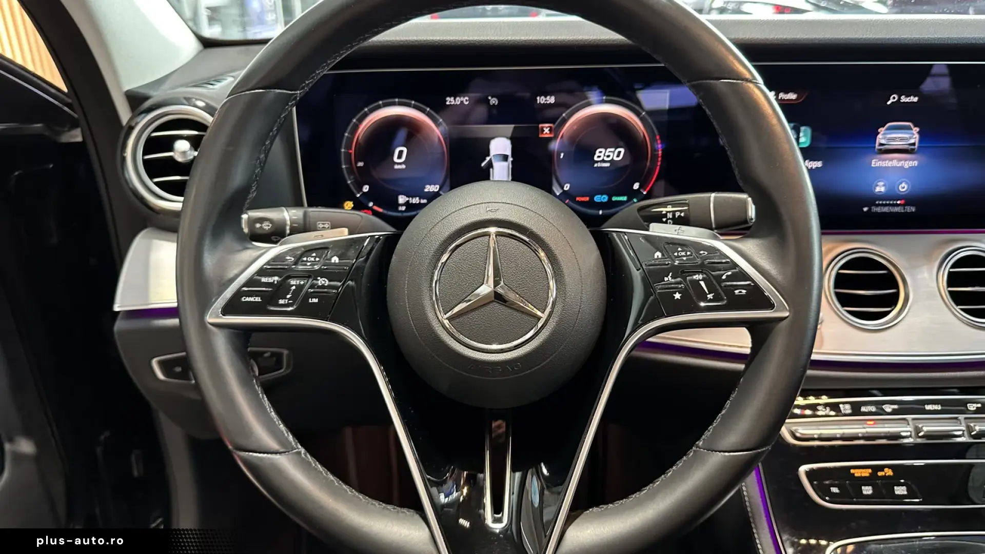 Mercedes-Benz E 220 d W213 BURMESTER • MBUX • COCKPIT