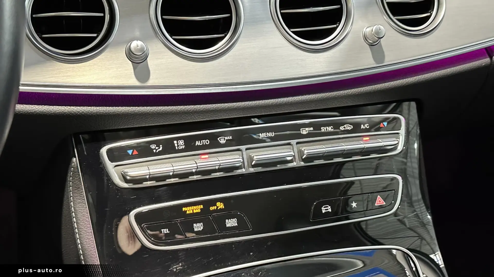 Mercedes-Benz E 220 d W213 BURMESTER • MBUX • COCKPIT