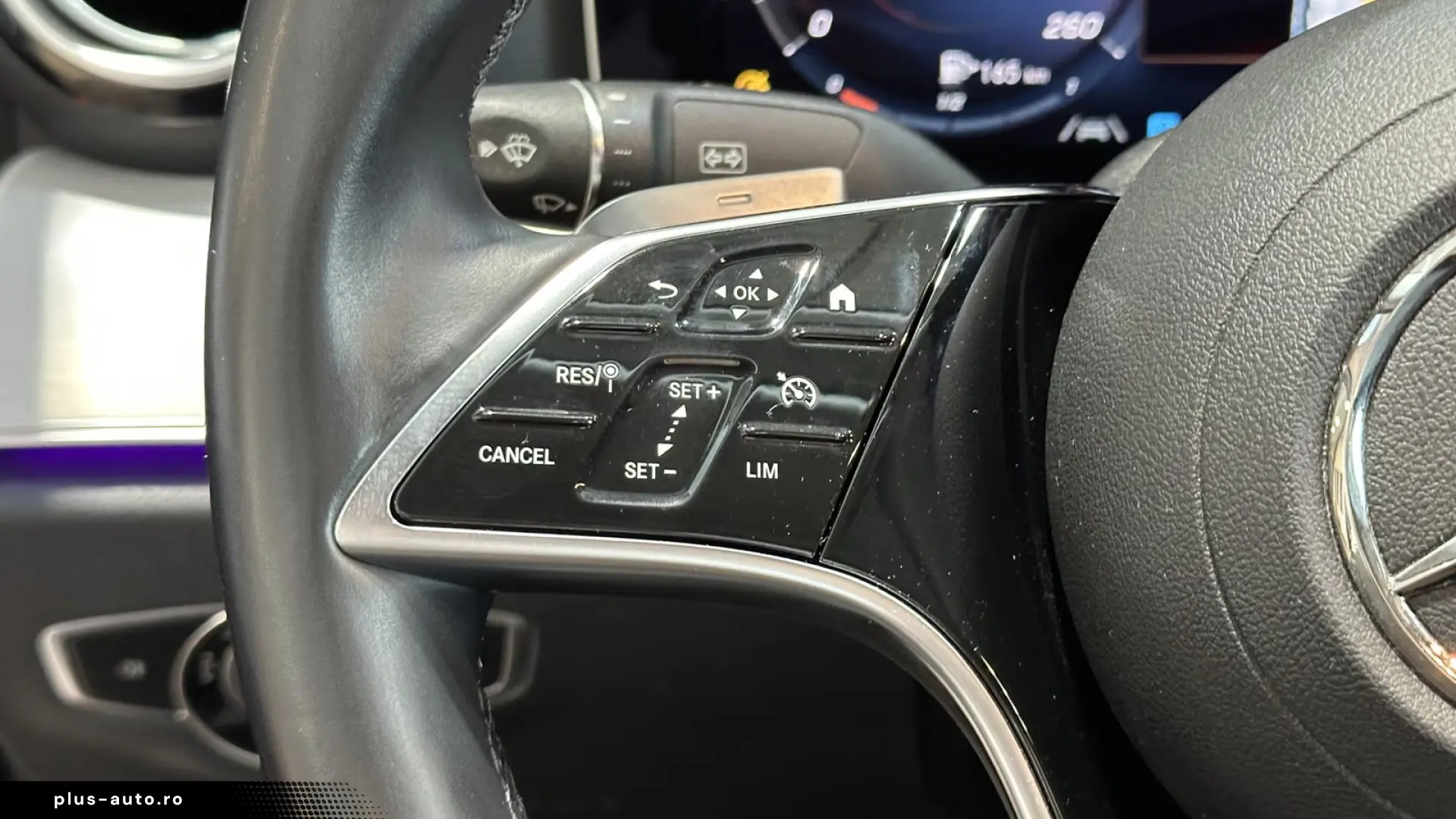 Mercedes-Benz E 220 d W213 BURMESTER • MBUX • COCKPIT