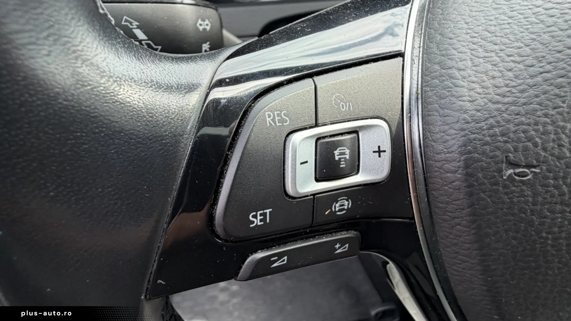 Volkswagen Golf VII 1.0 TSI DSG