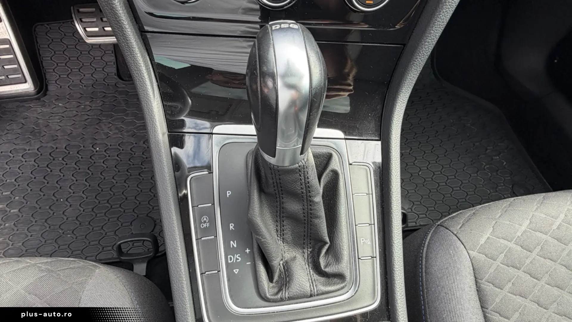Volkswagen Golf VII 1.0 TSI DSG