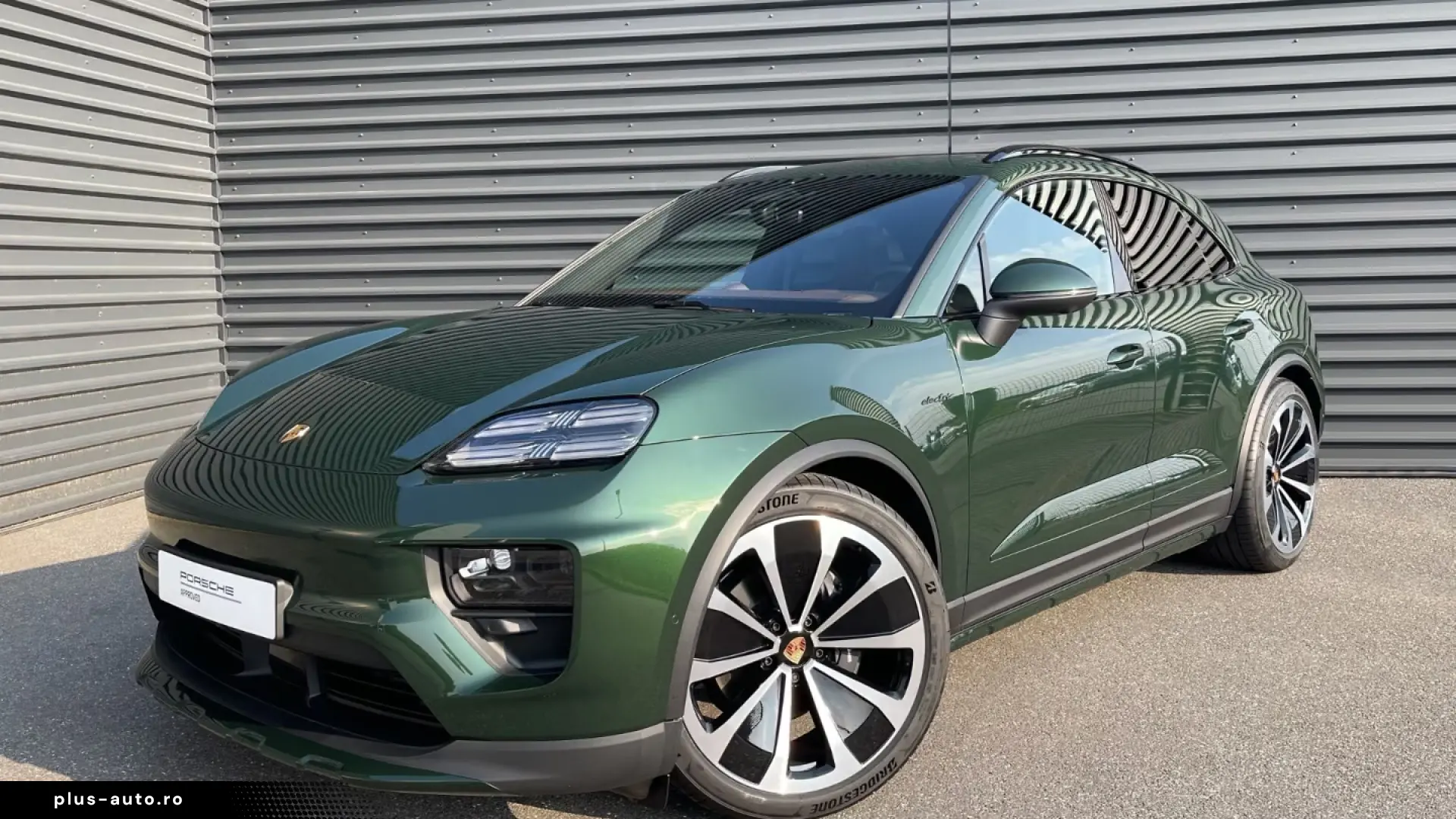 Porsche Macan 4