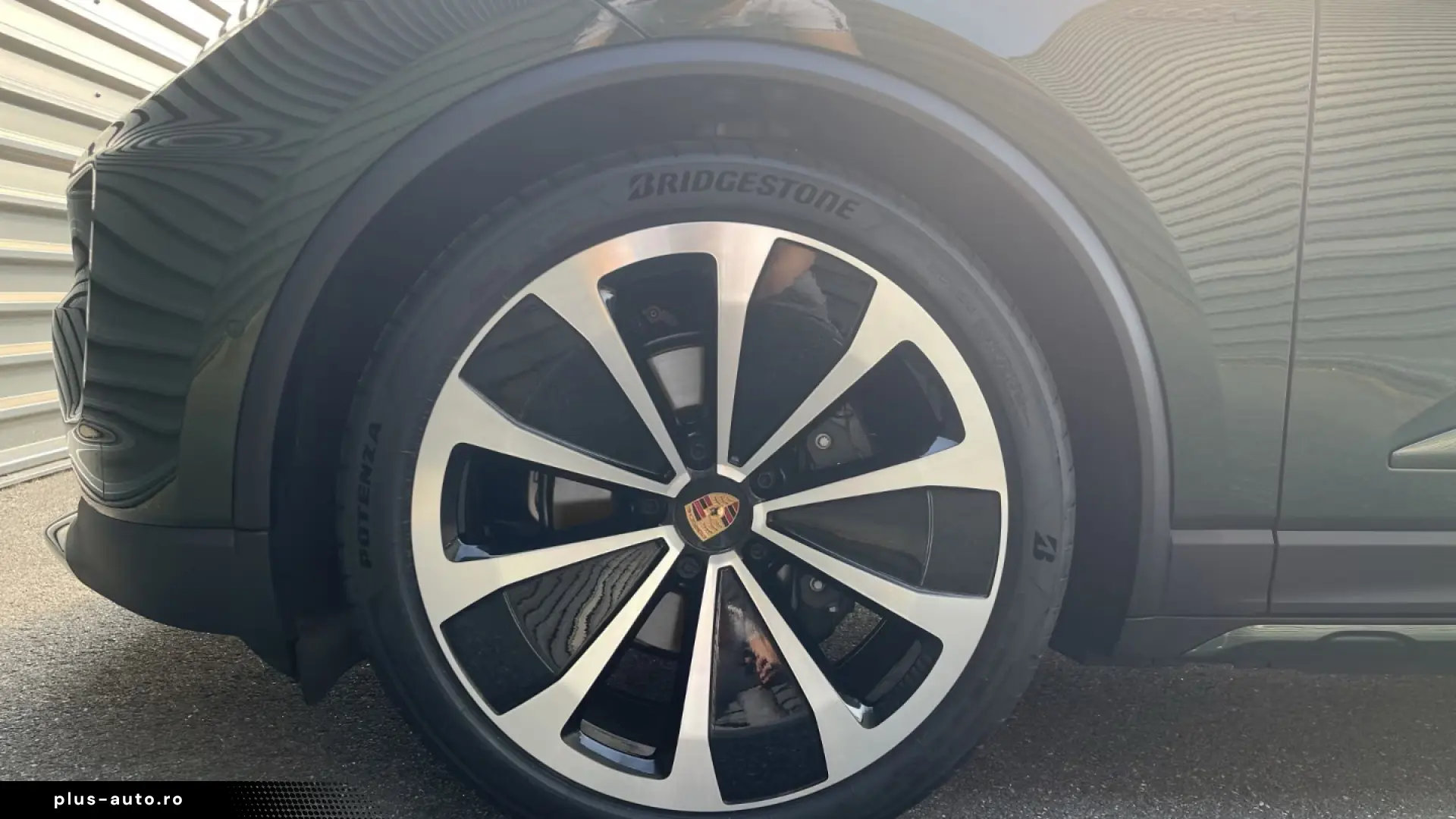 Porsche Macan 4