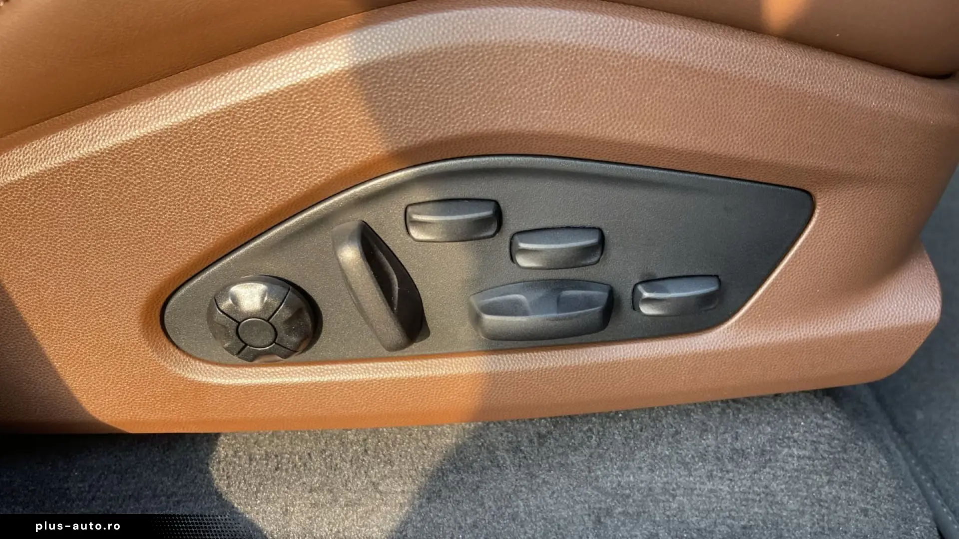 Porsche Macan 4