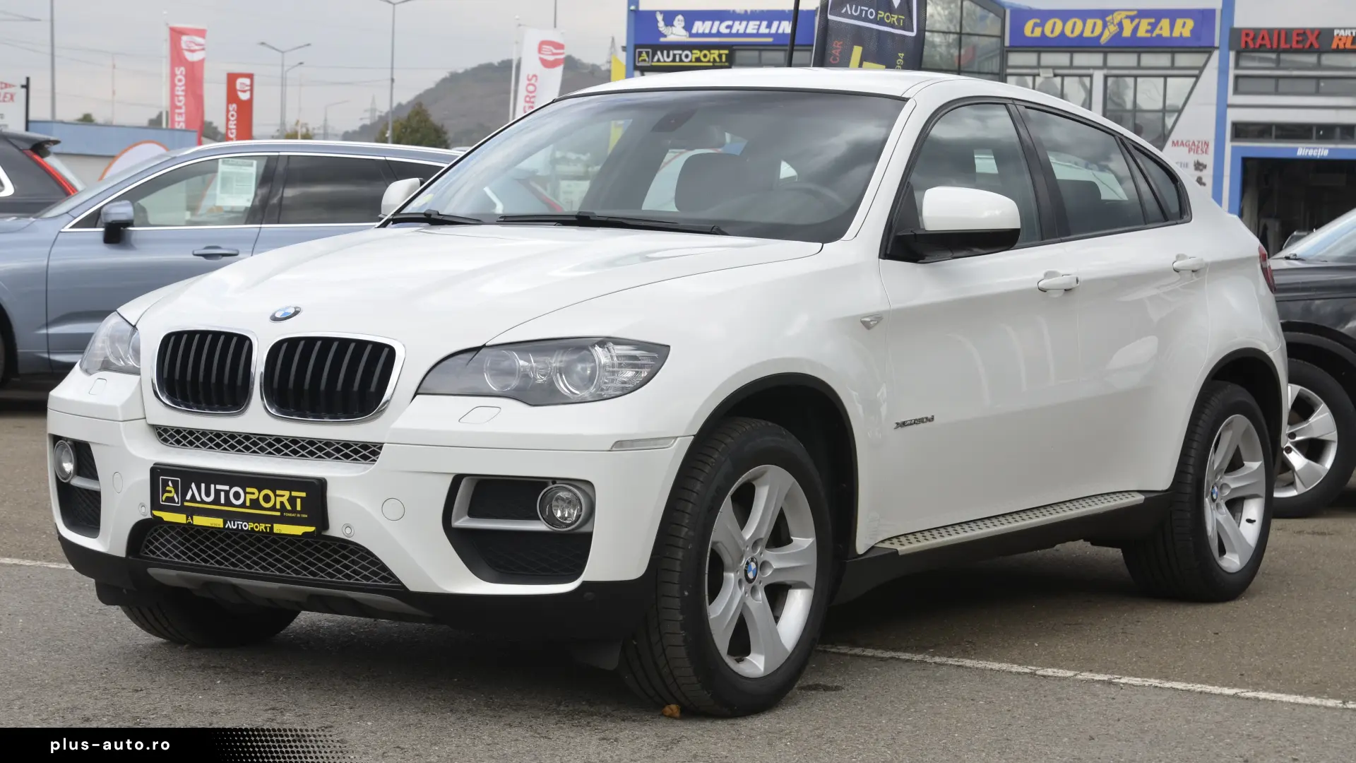 BMW X6 xDrive30d 245 CP Luxe A
