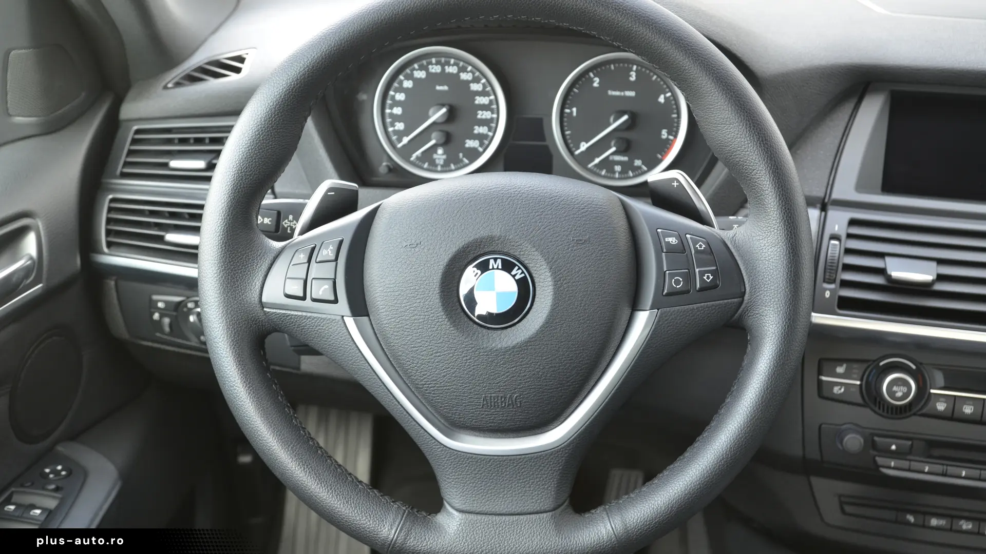 BMW X6 xDrive30d 245 CP Luxe A