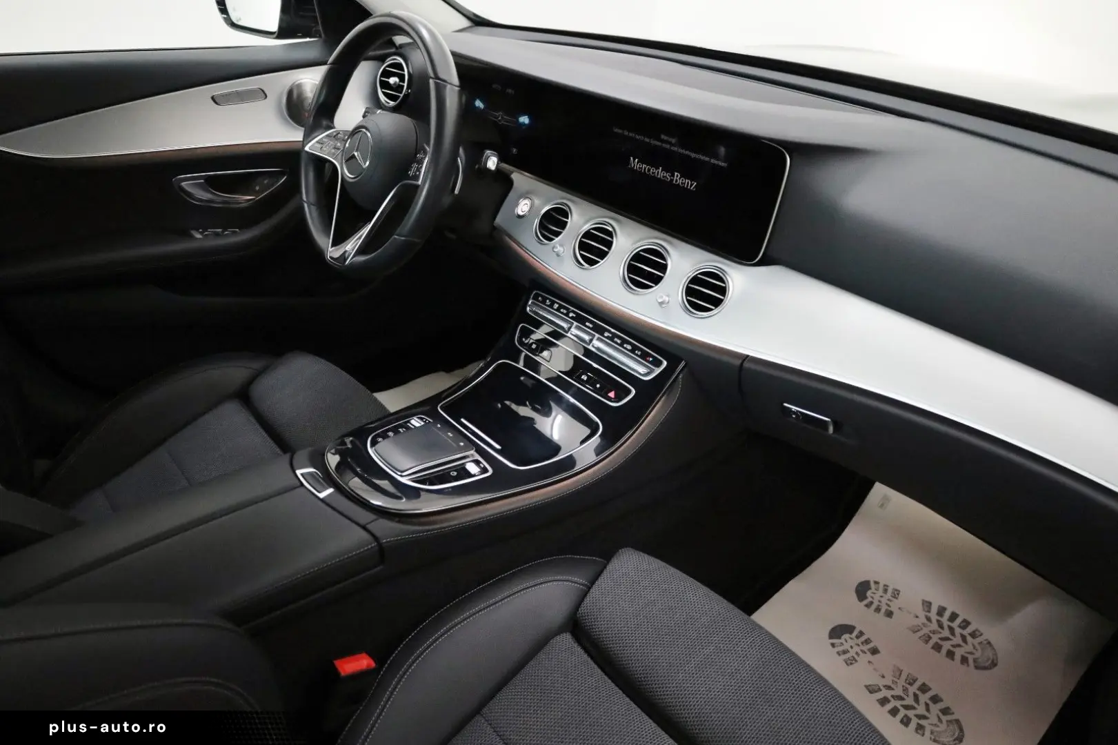 MERCEDES-BENZ E 300 d 4M Avantgarde Kamera Navi LED