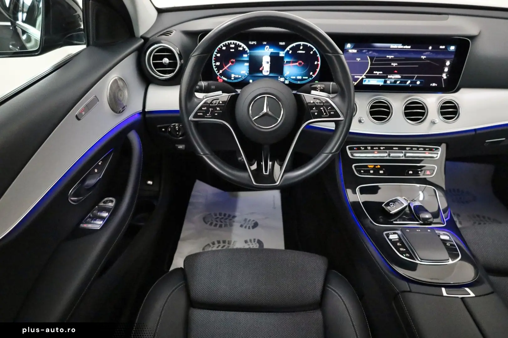 MERCEDES-BENZ E 300 d 4M Avantgarde Kamera Navi LED