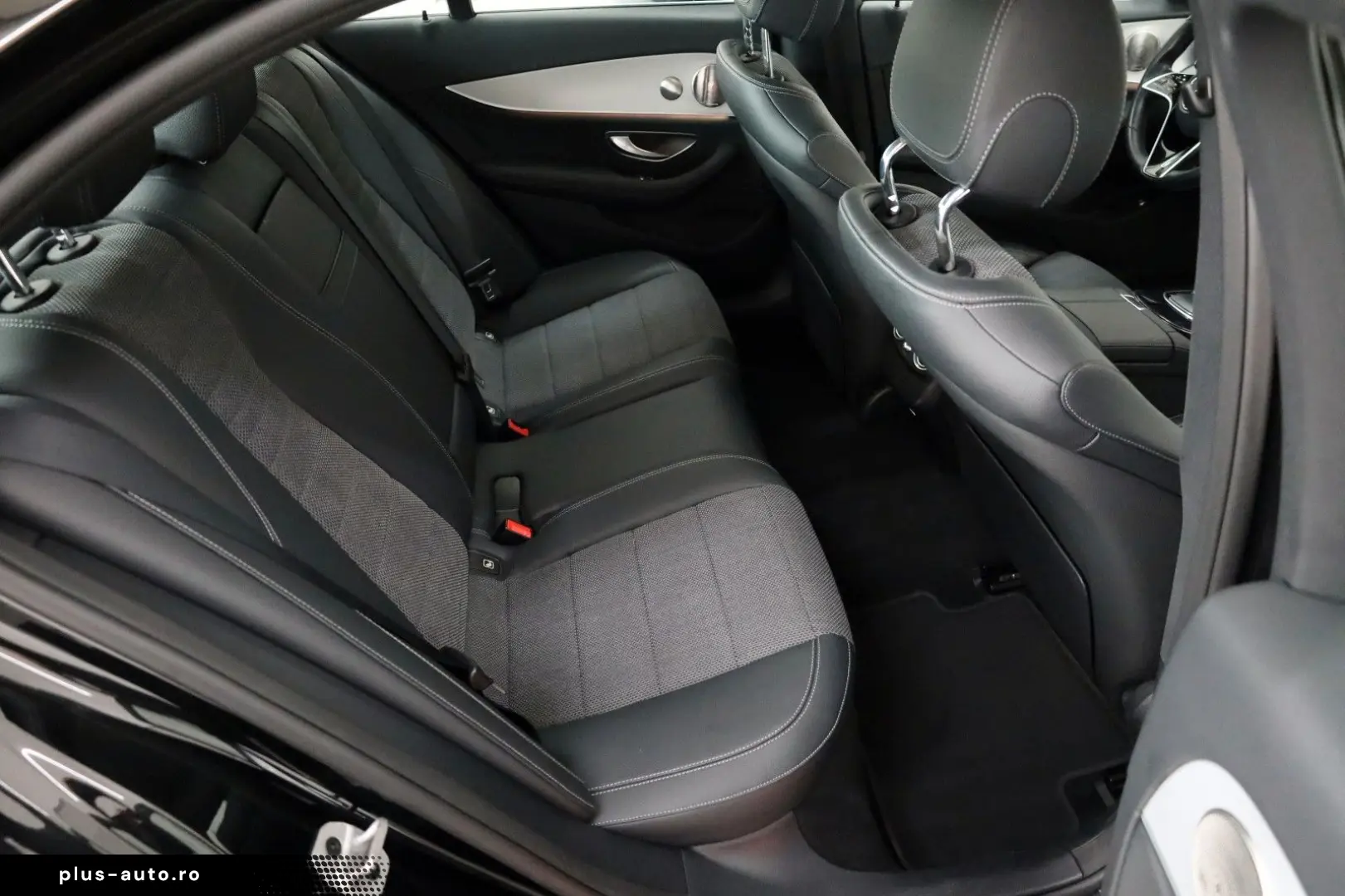 MERCEDES-BENZ E 300 d 4M Avantgarde Kamera Navi LED
