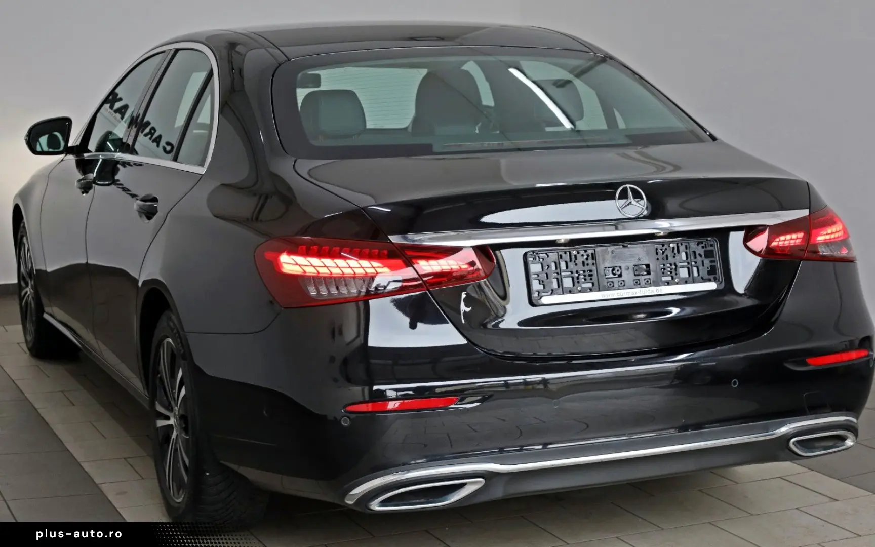 MERCEDES-BENZ E 300 d 4M Avantgarde Kamera Navi LED