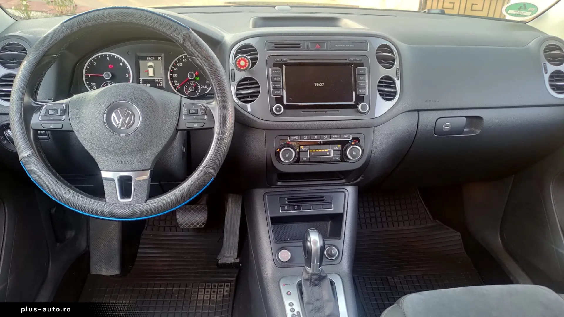 VW Tiguan  2.0TDI  DSG  4Motion  BlueMotion  Unic Proprietar