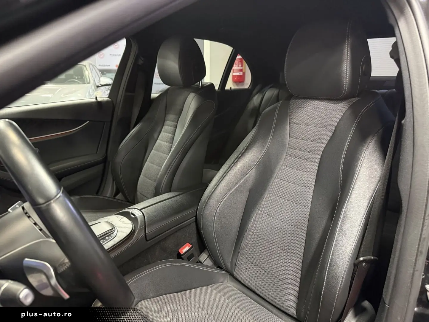 MERCEDES-BENZ E 220 d