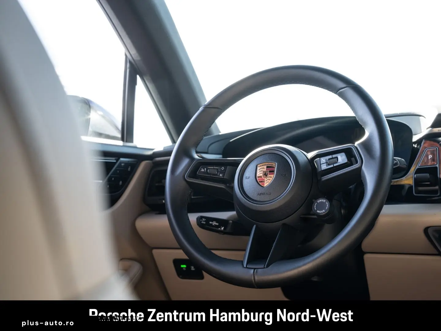 PORSCHE Macan 4 Lenkradheizung Servo Plus Surround View